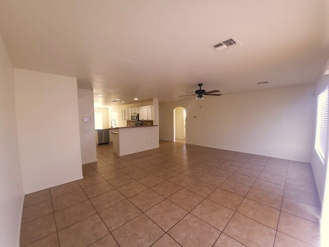 Photo - Spacious 3BR Phx Home for Rent!