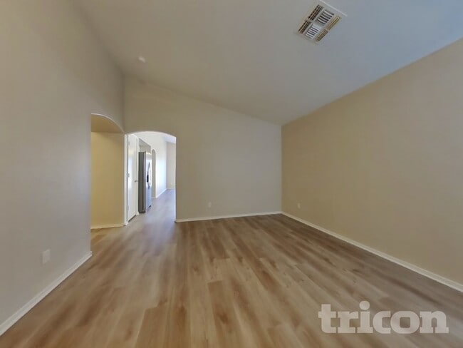 Photo - 12306 N Palm St