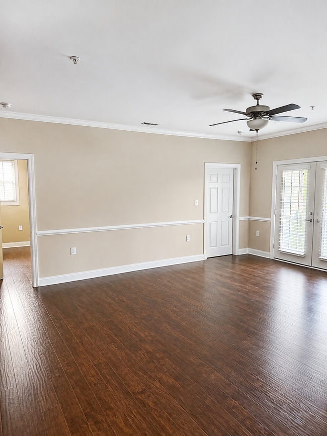 310 Gallery Dr