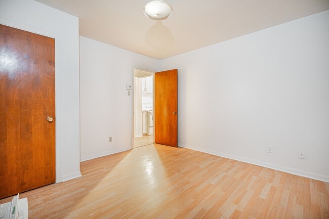 Photo - 72 Rue de la Visitation Unité 4