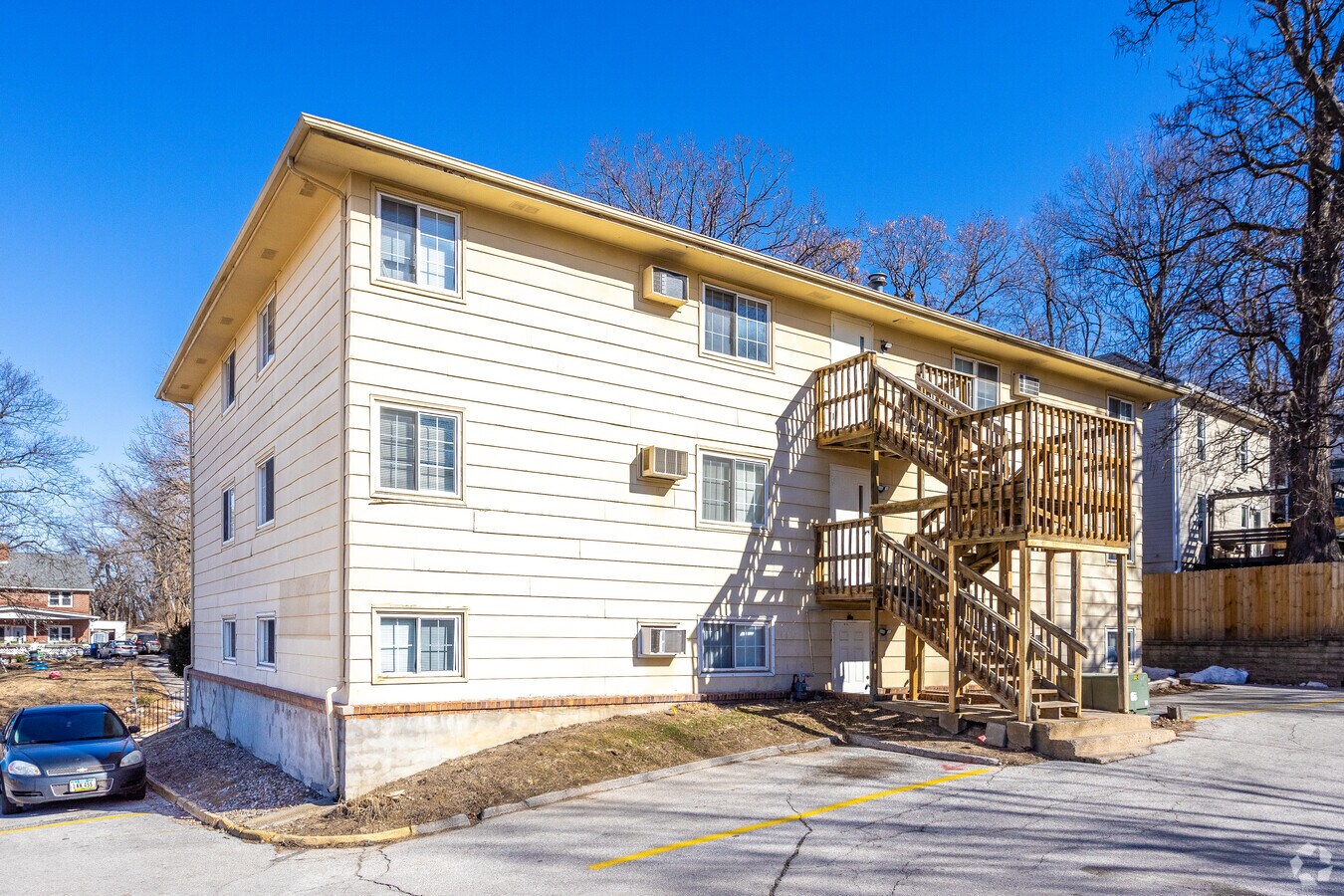 Photo - 814 Taylor St