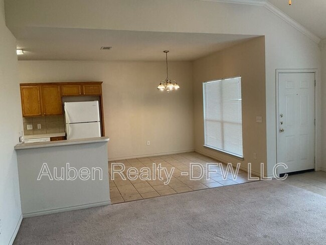 Photo - 800 Quarter Horse Trail