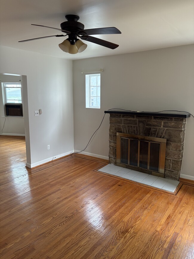 Photo - 209 N Wycombe Ave