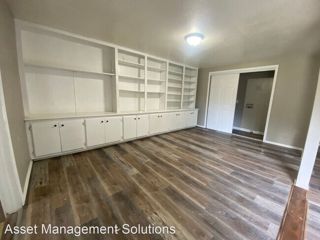 Photo - 2 br, 2 bath House - 4109 SE 43rd ST.