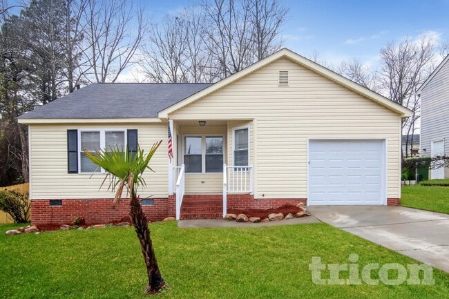 Building Photo - 305 Trowbridge Rd