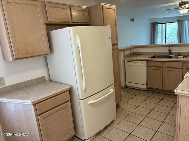 Photo - 5675 N Camino Esplendora Unit 2111