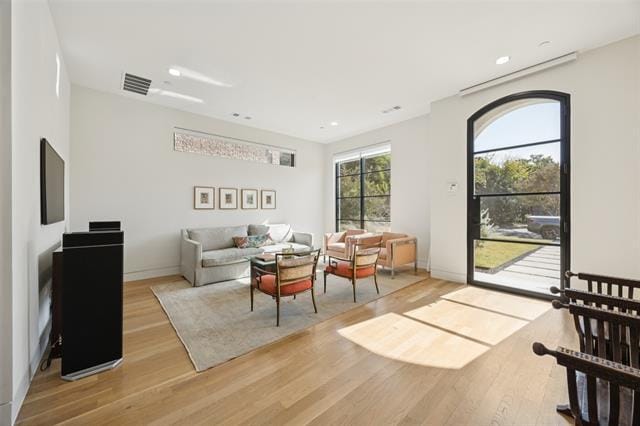 Photo - 3672 Asbury St