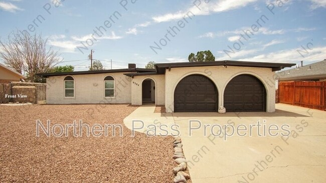 Building Photo - 9304 Lait Dr
