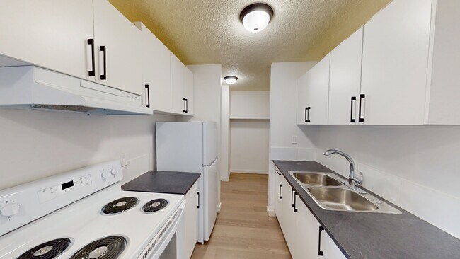 Photo - 9515-9100 100 Ave. Unité 203