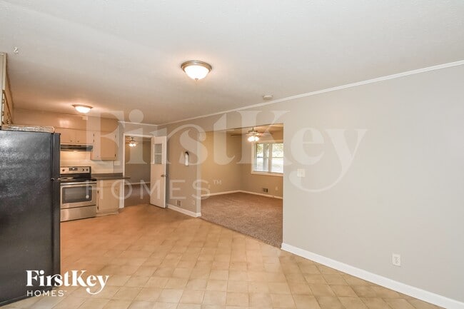 Photo - 2836 Bomar Rd