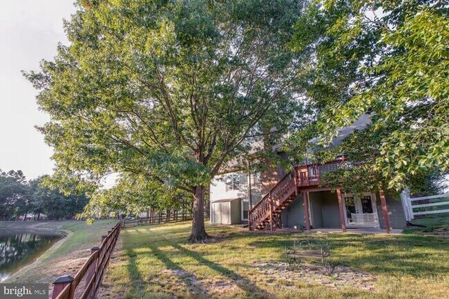 Photo - Gorgeous Lake View SFH w/5 Bedrooms/3 Bath...