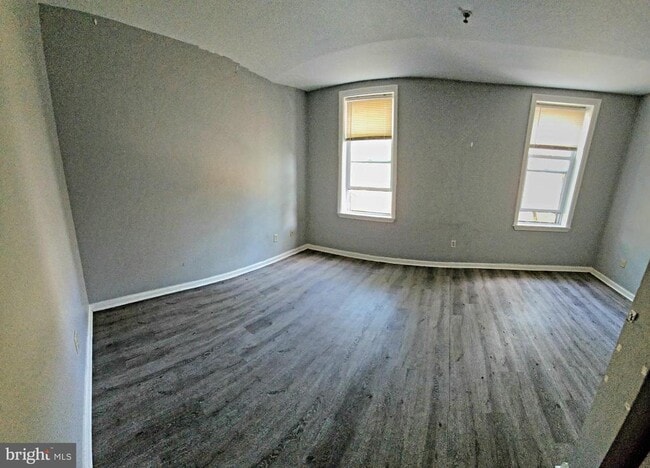 Photo - 1704 W Diamond St Unit 2