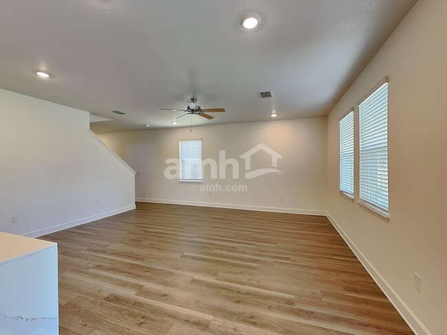 Photo - 16458 Cheyanne Ct