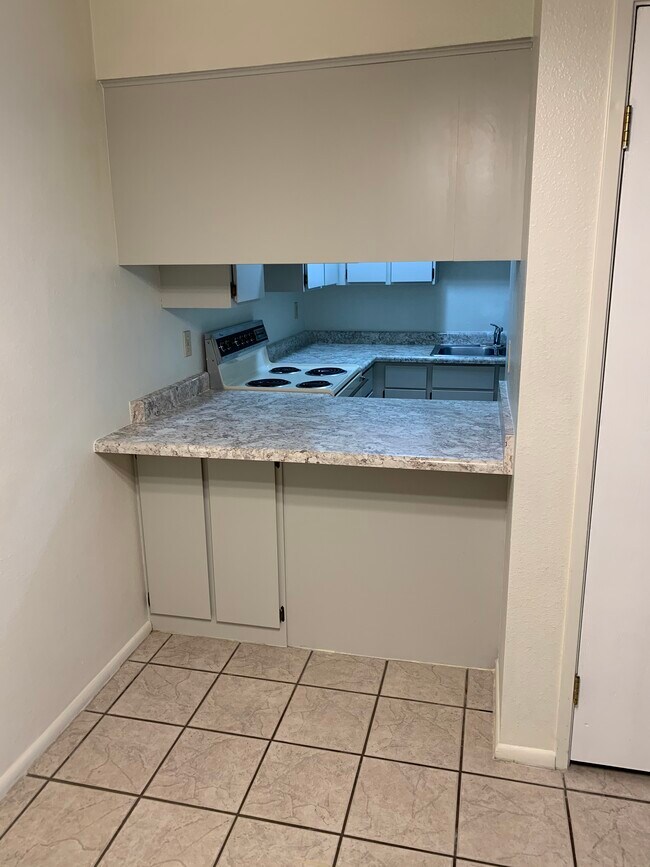 Photo - 98 E 600 S Unit #14