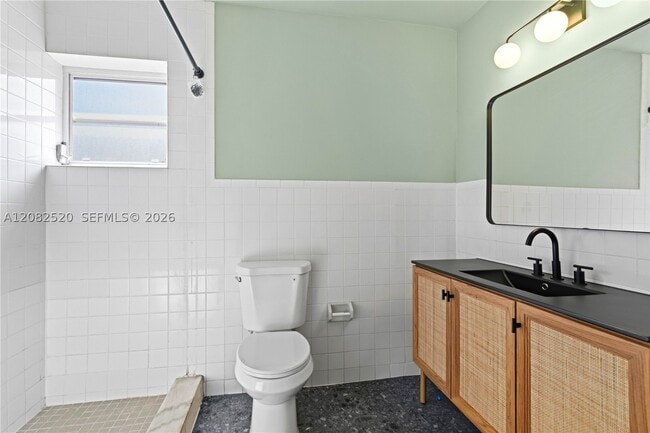 Photo - 1085 NE 34th St Unit 3