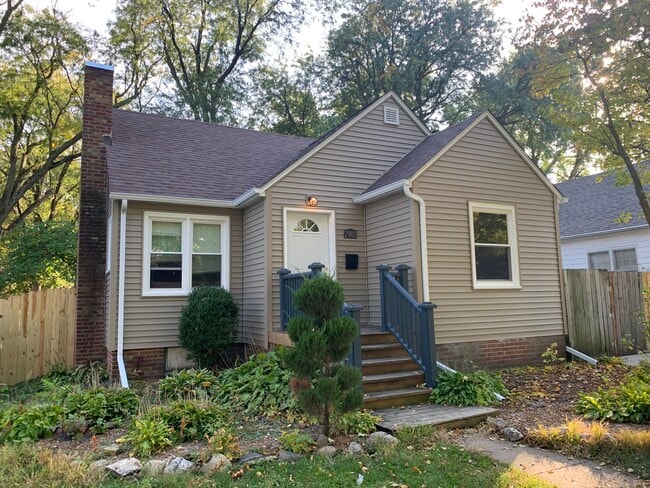 Photo - 2902 Wood Street