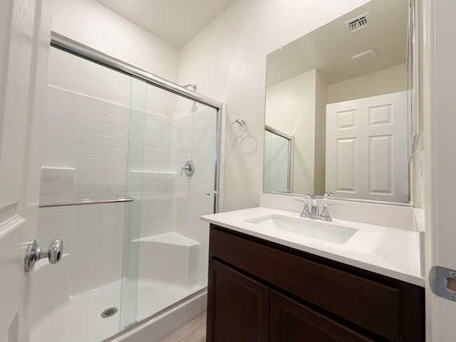 Photo - 6983 Cottage Vis Ave