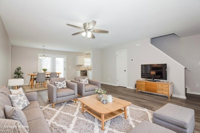 Photo - 1121 Vistalite Ln