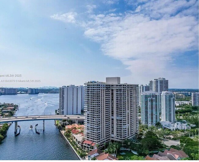 Photo - 19355 Turnberry Way Unit PHK
