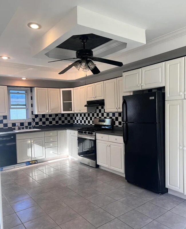 Photo - 391 Monmouth Ave Unit Apartment A