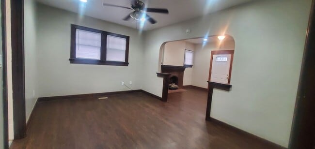 Photo - 118 N Quentin Ave