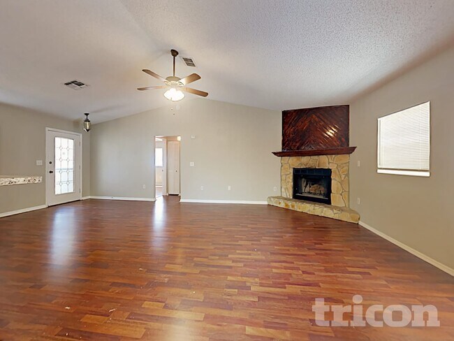 Photo - 13415 Twin Lake Ave