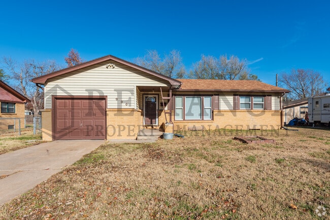 Building Photo - 900 N Brownthrush Ln Rental
