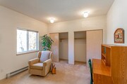 2BR, 2BA - 1,240 SF