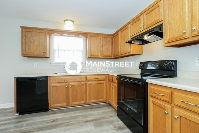 3 Bedroom Pet-Friendly Home in SPRING HILL, TN with Main Street Renewal