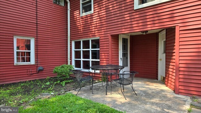 Photo - 253 E Dark Hollow Rd Unit APT 1