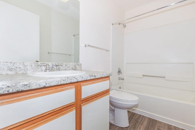 SPLENDID BATHROOM IN MURFREESBORO, TN