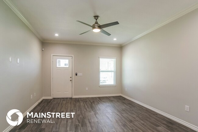 Photo - 16967 W Ivanhoe St