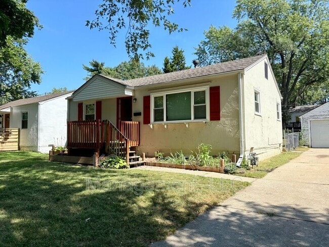 Building Photo - 7809 Pennsylvania Ave Rental