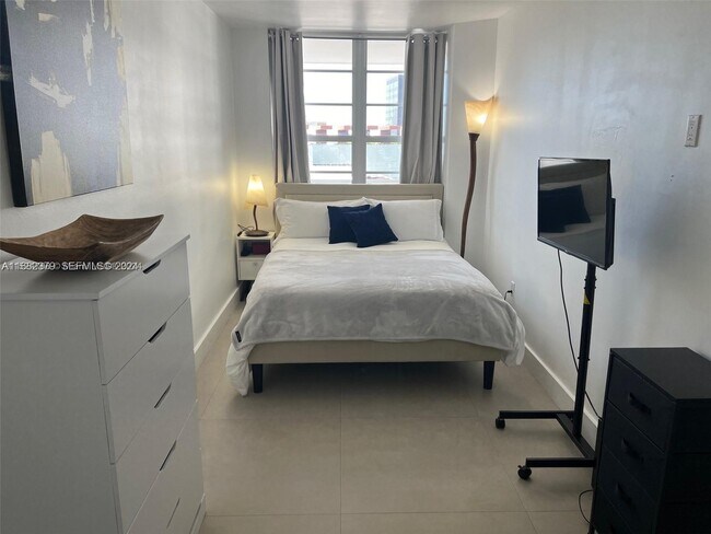 Photo - 100 Lincoln Rd Unidad 620