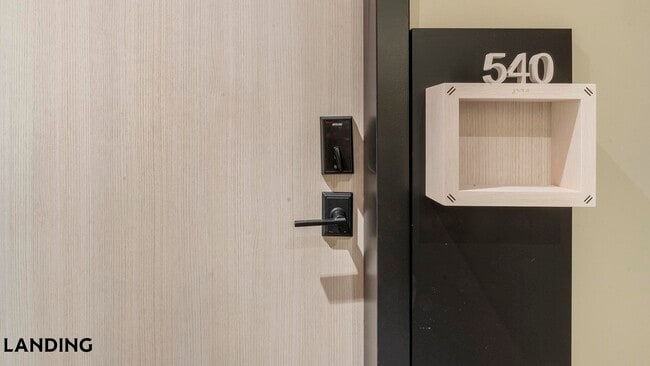 Photo - 632 Howard Rd SE Unidad 540