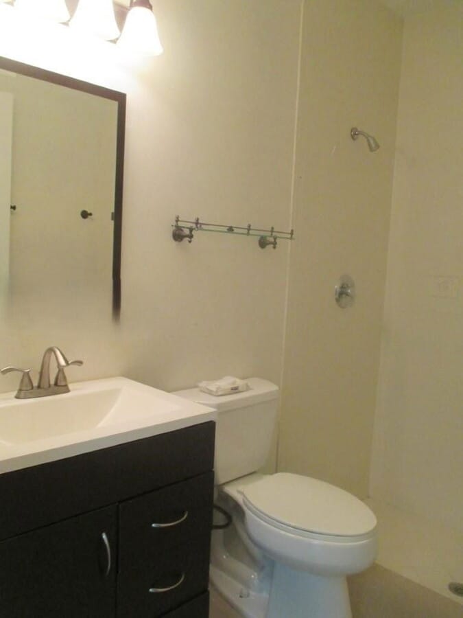 Photo - Southwest 49th Court, Miramar, FL 33027 - 3 BR 3 BA single-family home