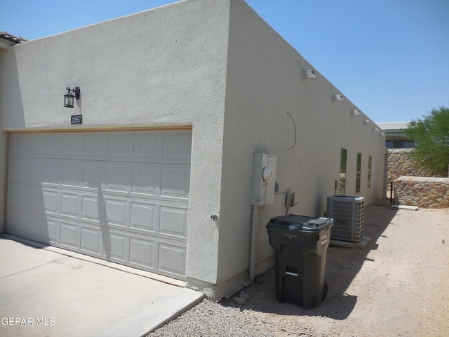 Photo - 12867 Ivelet Ct