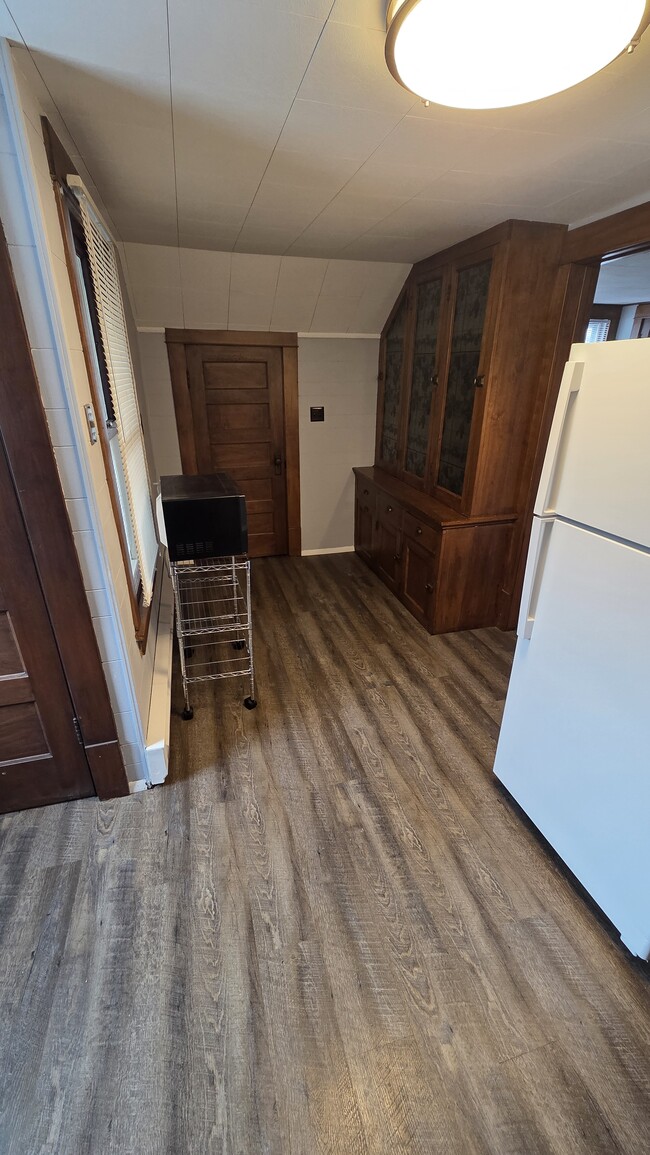 Photo - 919 Harney Ave Unit 919a Harney Avenue