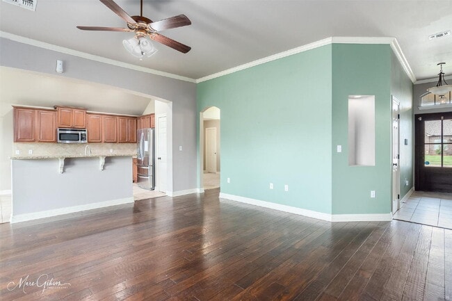 Photo - 2330 Tallgrass Cir