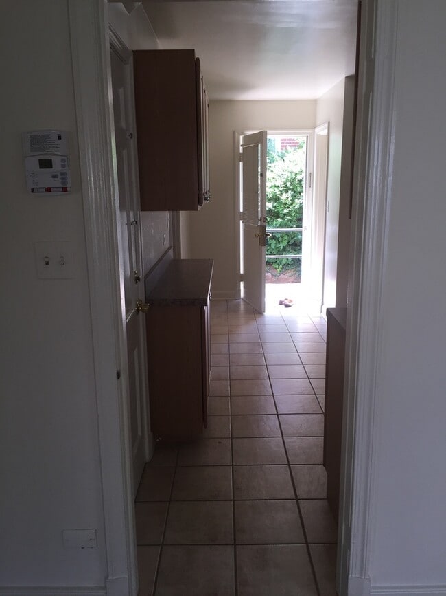 Photo - 2321 Fontaine Ave Ext Unit Apt #A