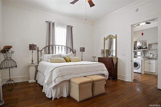 Photo - 345 S Washington St