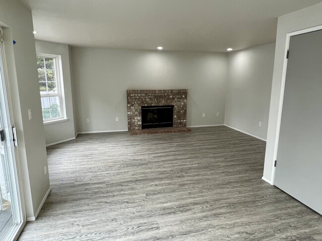 Living Room - 9619 Patterson St S Townhome