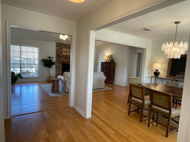 Photo - 3935 Misty Ln