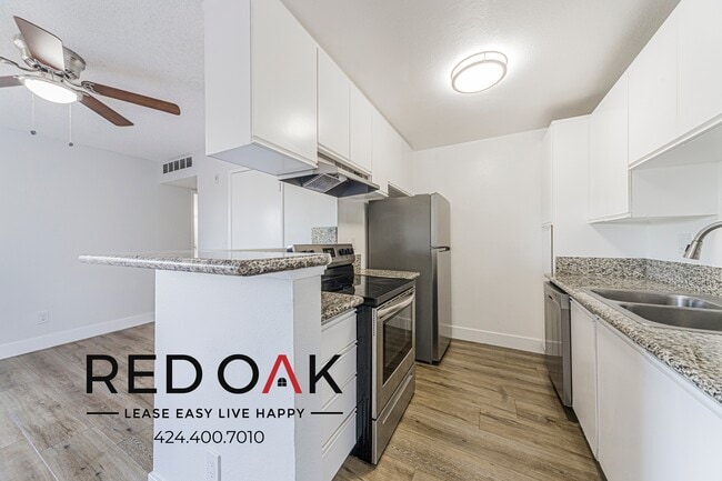 Photo - 11134 Arminta St Unit 208