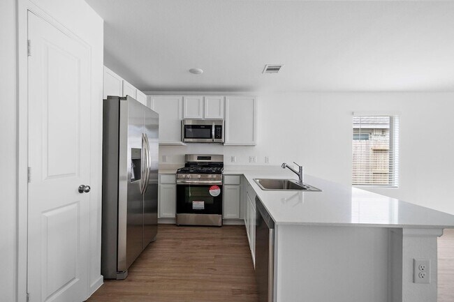 Photo - 27142 Breakaway Ln