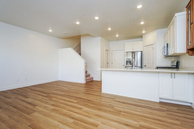 Photo - Spacious 3-Bed, 2.5-Bath Pet-Friendly Home with Central Air & 2-Car Garage! - Available NOW!