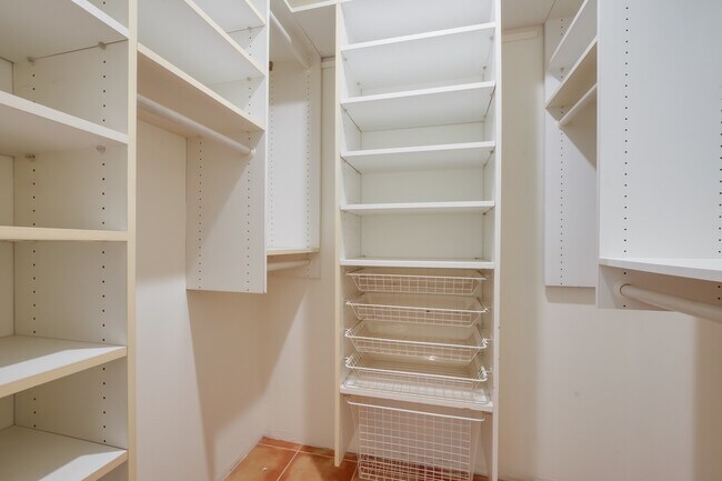 Photo - 3600 Montrose Blvd Unit 106