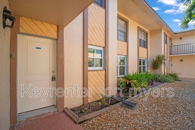 Photo - 16881 Davis Rd