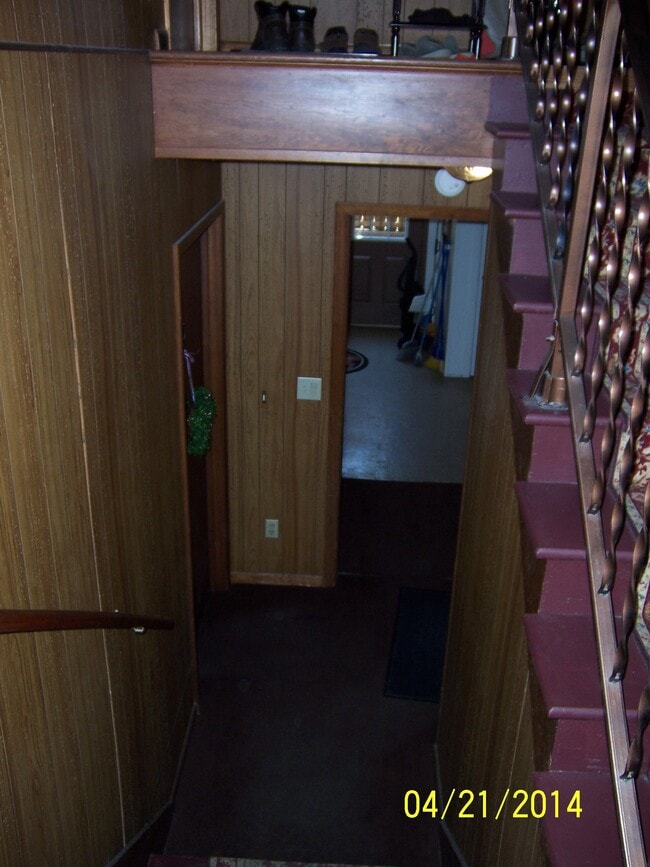 Stairwell Down & To Laundry - 307 S 4th St Unit D