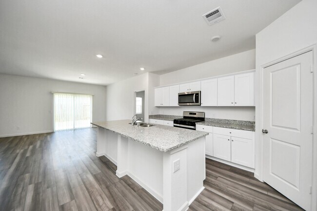 Photo - 2005 Corsica Crk Ln